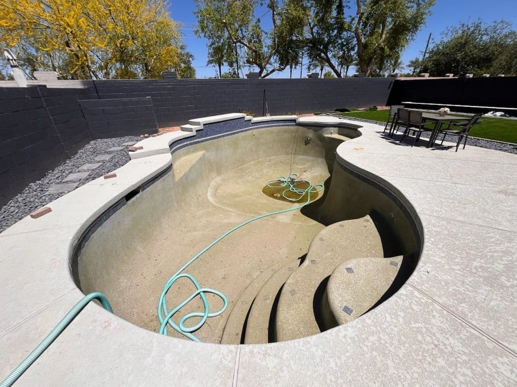 Gallery photos for Sparkling Pool Makeover in Gilbert: Image #1